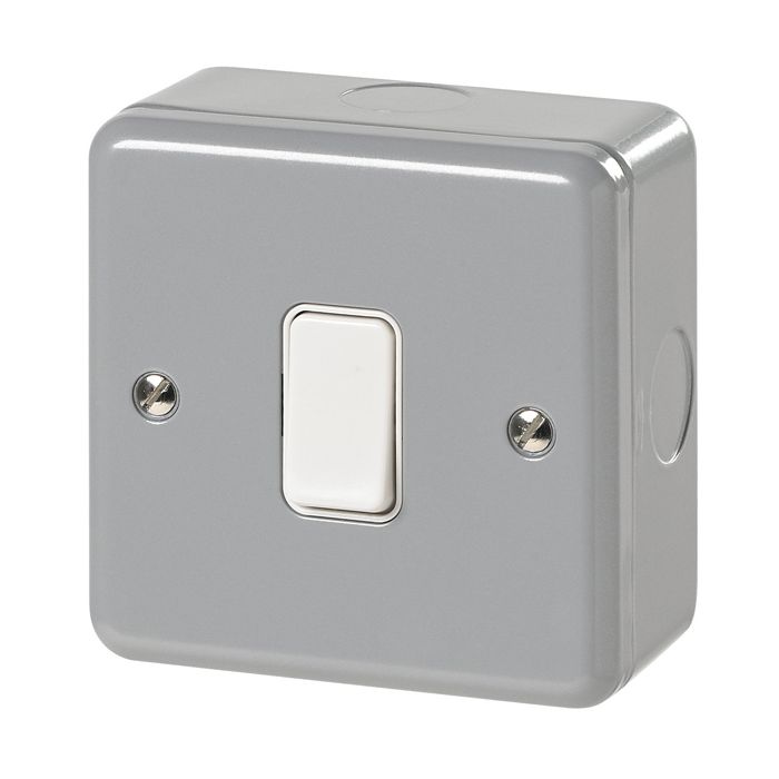 MK Logic 1 Gang 2 Way Light Switch